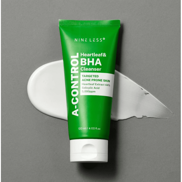 NINE LESS Очищающая пенка для проблемной кожи лица с салициловой кислотой A-Control Heartleaf & BHA Cleanser (120 мл)