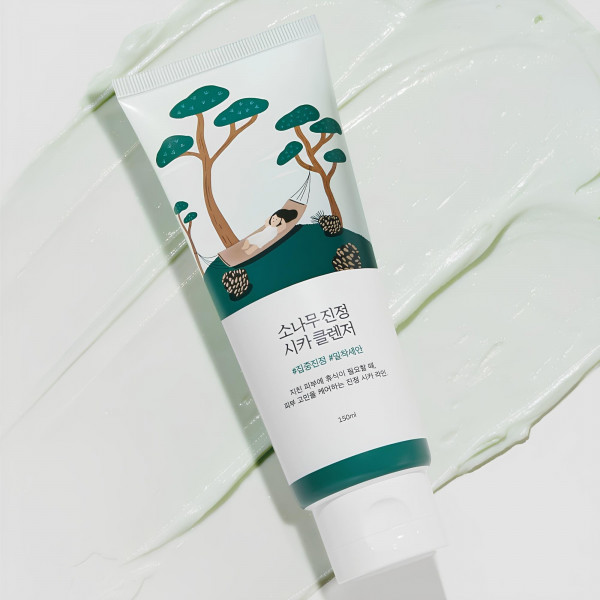 ROUND LAB Успокаивающая пенка для умывания с экстрактом сосны и центеллы Pine Calming Cica Cleanser (150 мл)
