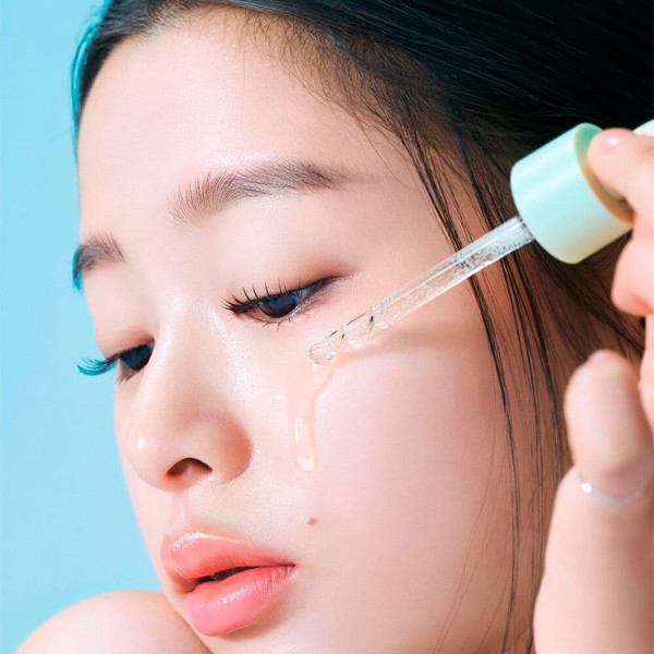 TOCOBO Успокаивающая сыворотка для лица с экстрактом центеллы Cica Calming Serum (50 мл)