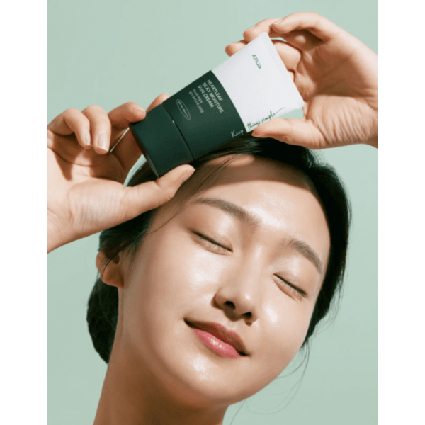 ANUA Успокаивающий солнцезащитный крем для лица с экстрактом хауттюйнии Heartleaf Silky Moisture Sun Cream SPF50+ PA++++ (50 мл)