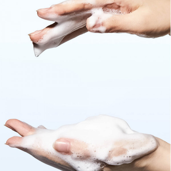 ANUA Мягкая пенка для умывания с гиалуроновой кислотой 8 Hyaluronic Acid Hydrating Gentle Foaming Cleanser (150 мл)