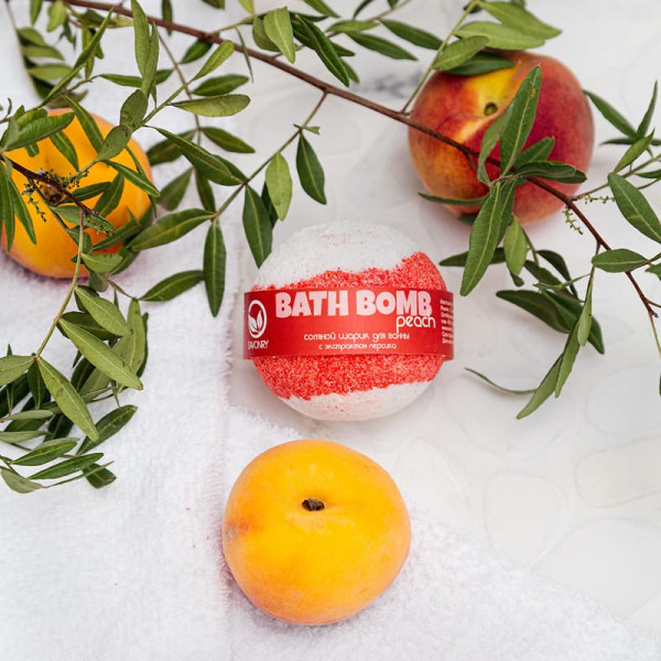 SAVONRY Парфюмированная соляная бомбочка для ванны с экстрактом персика Peach (1 шт)