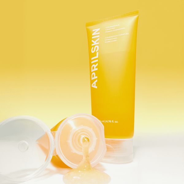 APRILSKIN Мягкий гель для умывания с календулой Calendula Low PH Gel Cleanser (200 мл)