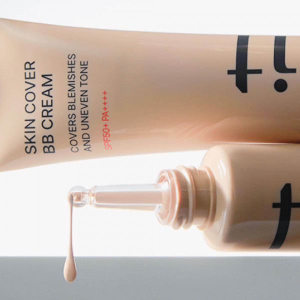 TFIT Стойкий увлажняющий BB-крем для лица "Холодный фарфор" Skin Cover BB Cream SPF50+ PA++++ BC01 Porcelain (30 г)