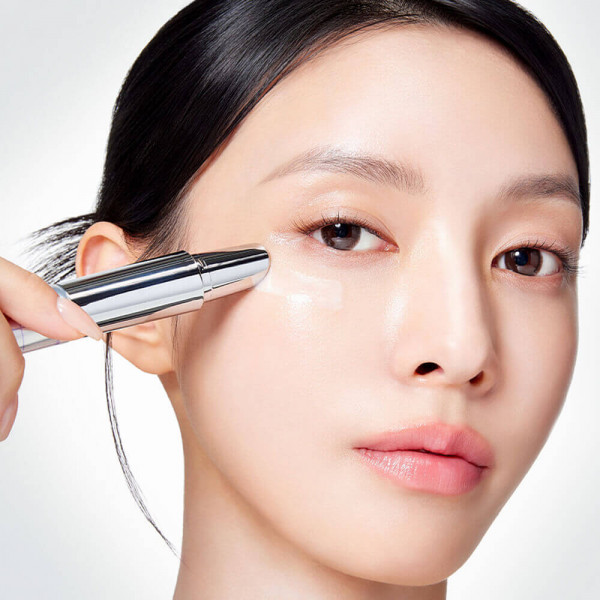 UIQ Микротоковый лифтинг-крем для кожи вокруг глаз с EMS и LED RejuBiome EX Lifting Eye Cream (15 мл)