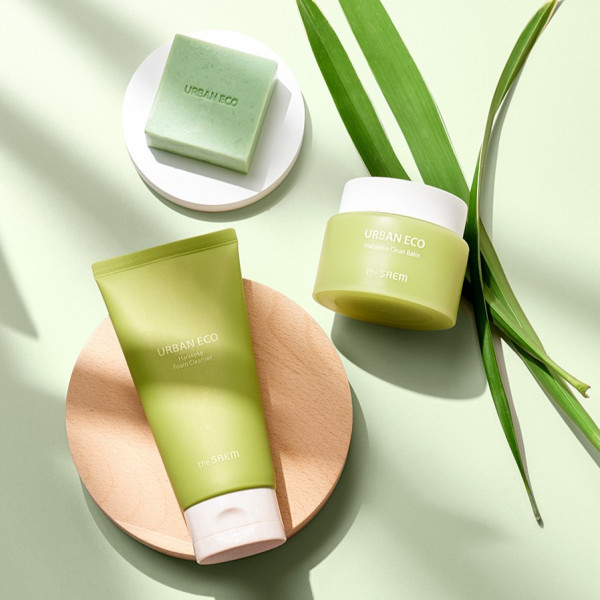 The Saem Увлажняющая пенка для умывания с экстрактом новозеландского льна Urban Eco Harakeke Foam Cleanser (150 мл)