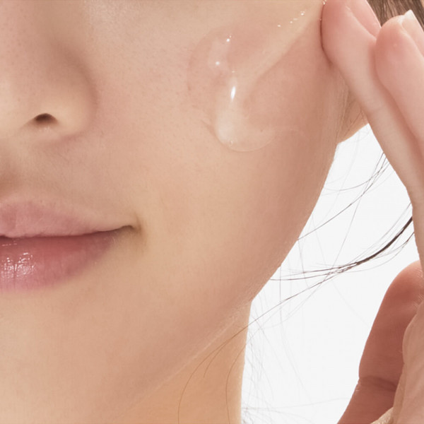 VT Cosmetics Успокаивающий гель для умывания с экстрактом центеллы Reedle Shot Synergy Cleansing Gel (150 мл)