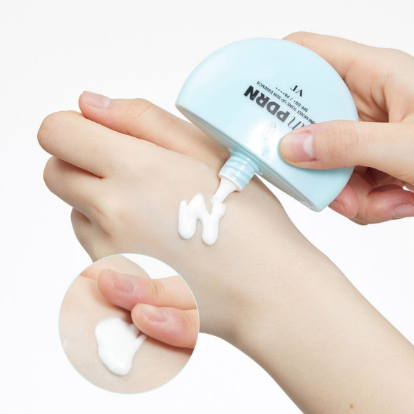 VT Cosmetics Солнцезащитная эссенция для лица с PDRN и ниацинамидом PDRN Moist Tone Up Sun Essence SPF50+ PA++++ (50 мл)