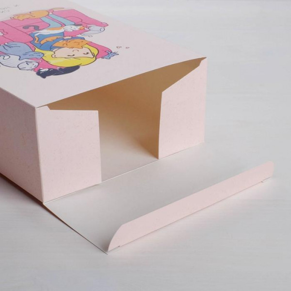 Коробка складная «Сильной и независимой», 16 × 23 × 7.5 см