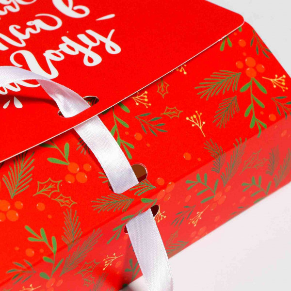Складная коробка подарочная «Теплоты и добра», 20 × 18 × 5 см